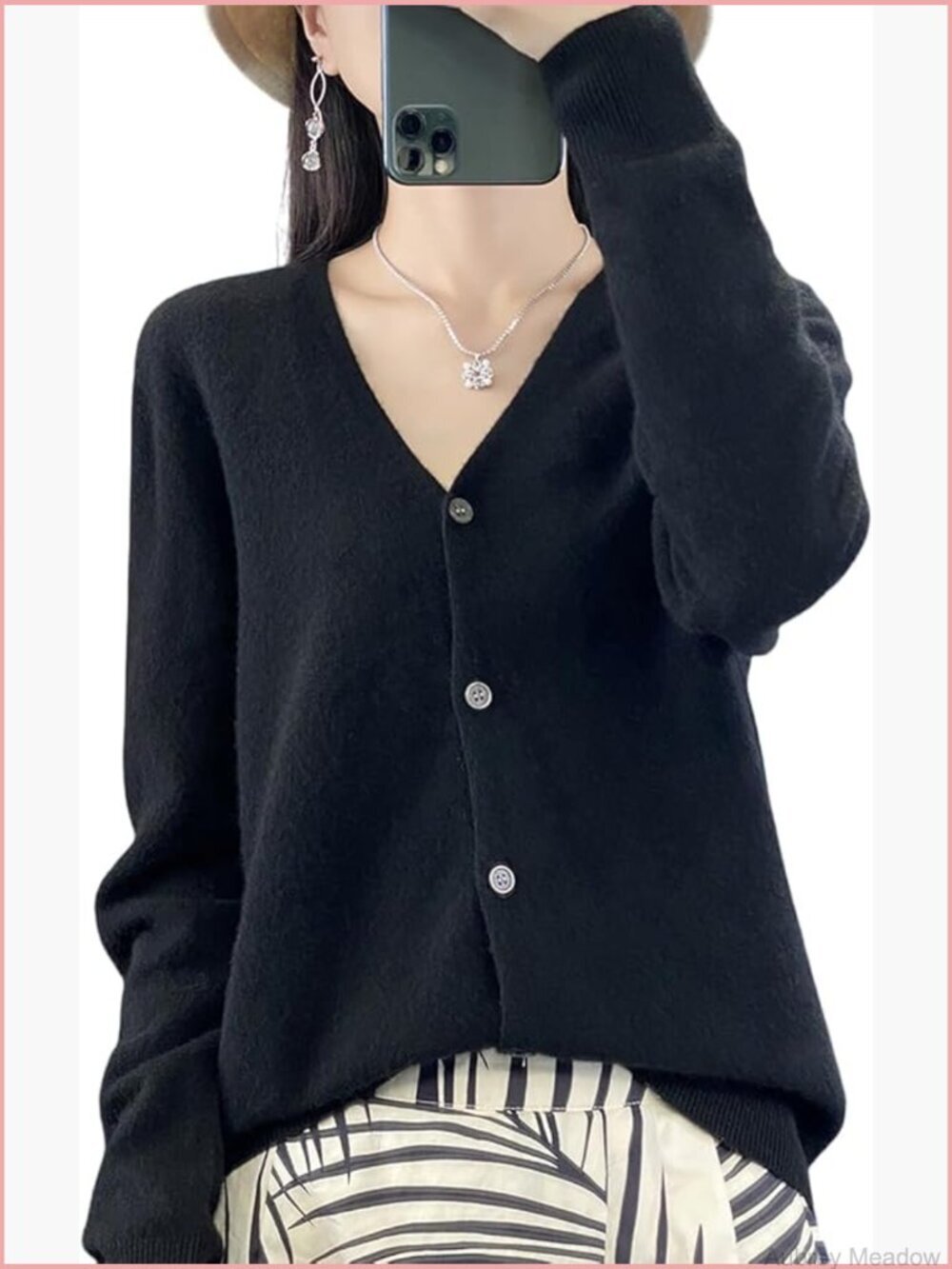 Women's Merino Wool Cardigan V-Neck Long Sleeve Loose Knit Fall Winter